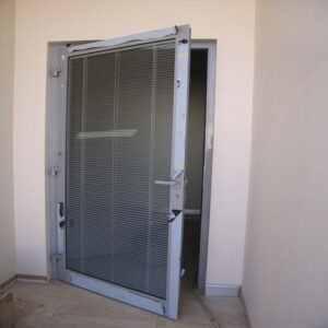 ابواب المنيوم المنيوم - المنيوم مطابخ - تفصيل مطابخ - امير باكستاني 50737776 - تركيب مطابخ - تصليح مطابخ - مطابخ المنيوم - مطابخ الكويت - فني المنيوم هندي - فني المنيوم باكستاني - فني المنيوم